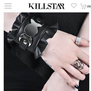 ISO.... Black Killstar Cuff